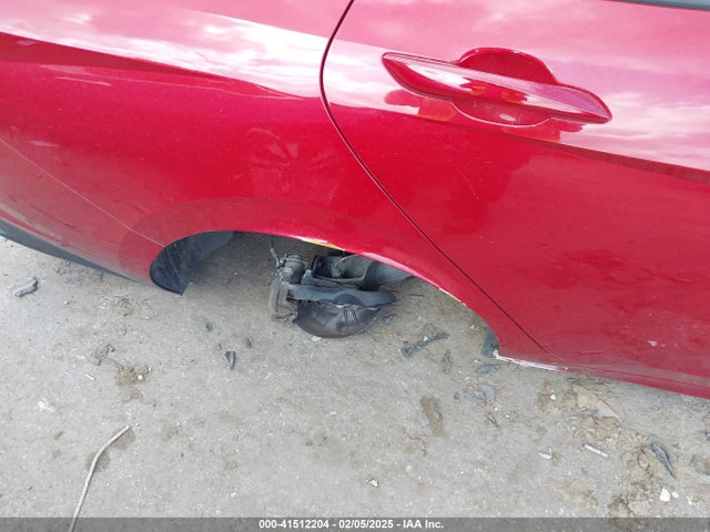 KMHLM4AG5MU137417 Hyundai ELANTRA SEL