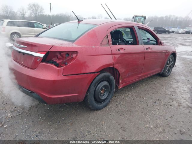 2013 CHRYSLER 200 1C3CCBBG8DN747353 Photo 3