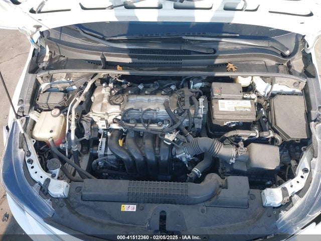 JTDEPRAE3LJ080067 Toyota COROLLA LE
