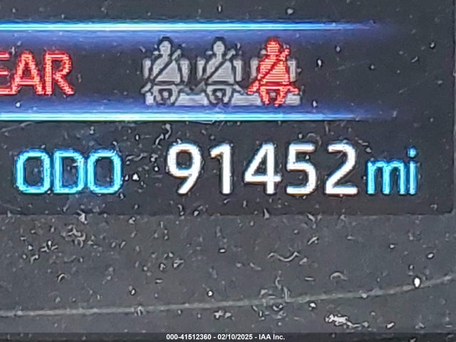 JTDEPRAE3LJ080067 Toyota COROLLA LE