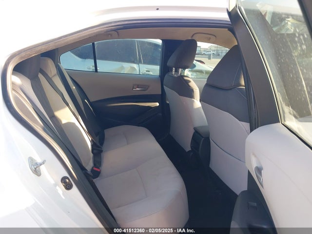 JTDEPRAE3LJ080067 Toyota COROLLA LE