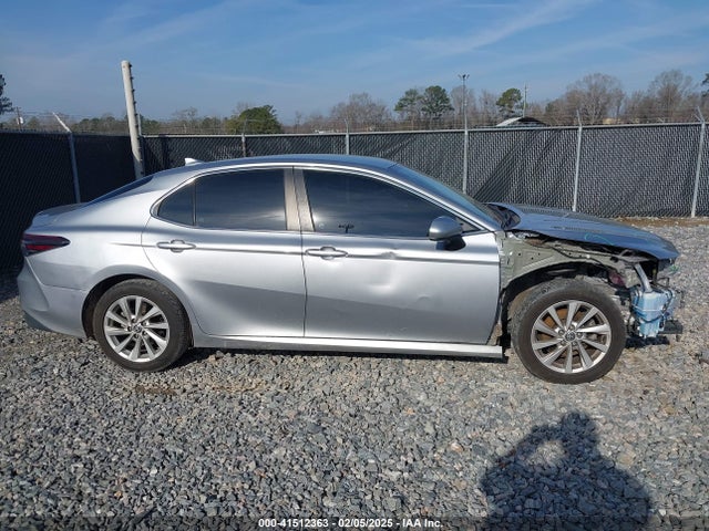 4T1C11AKXMU539347 Toyota CAMRY LE