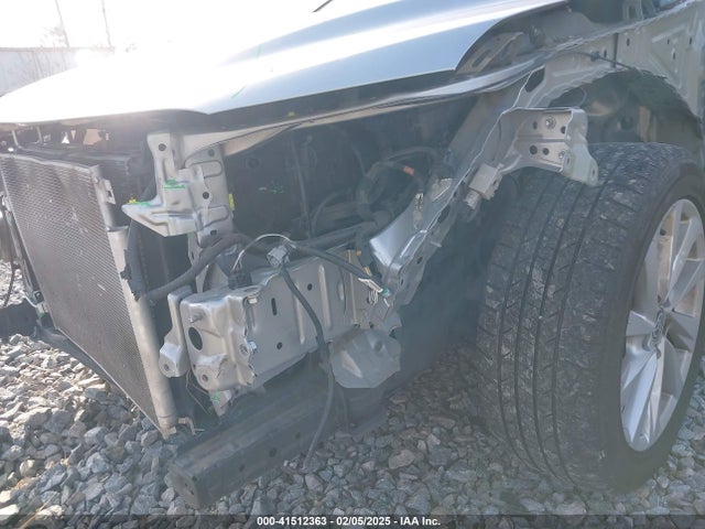 4T1C11AKXMU539347 Toyota CAMRY LE