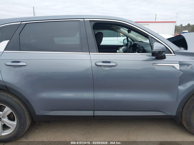 5XYRG4LC2NG117242 KIA SORENTO LX