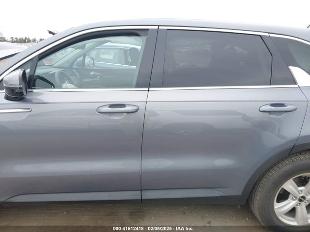 5XYRG4LC2NG117242 KIA SORENTO LX