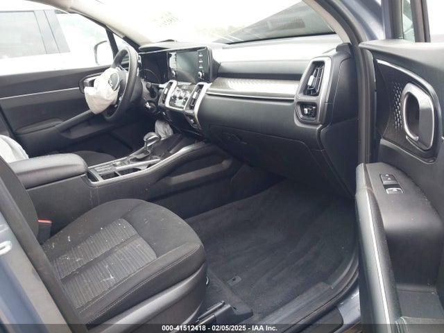 5XYRG4LC2NG117242 KIA SORENTO LX