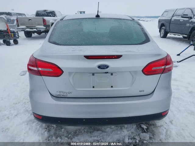 Ford FOCUS SE 2017 1FADP3F2XHL212315 Image 17