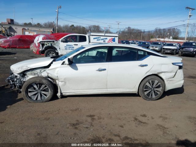 1N4BL4EWXLC182075 Nissan Altima Sl Intelligent Awd