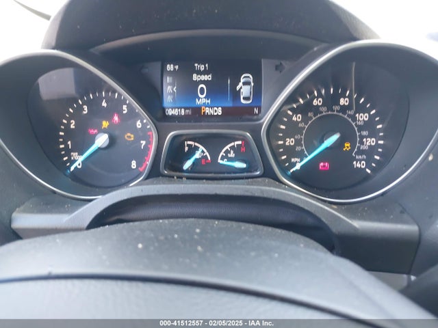1FMCU9HD2JUA67234 Ford ESCAPE SEL