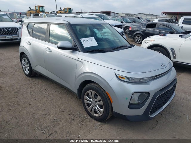 KIA SOUL LX 2020 KNDJ23AU2L7083573 Image 1