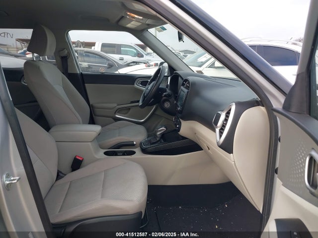 KIA SOUL LX 2020 KNDJ23AU2L7083573 Image 5