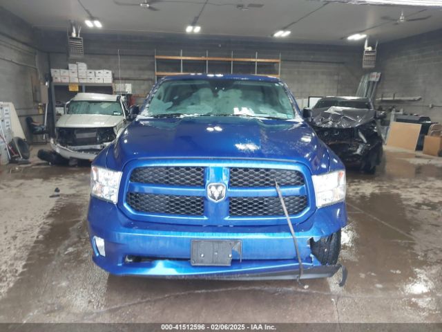 1C6RR7KG4HS507765 RAM 1500 Express  4x4 5'7 Box