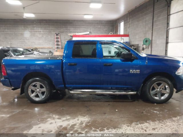 1C6RR7KG4HS507765 RAM 1500 Express  4x4 5'7 Box