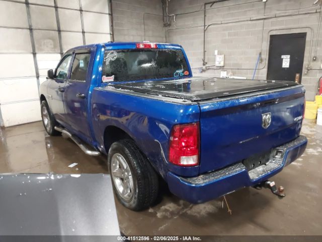 1C6RR7KG4HS507765 RAM 1500 Express  4x4 5'7 Box