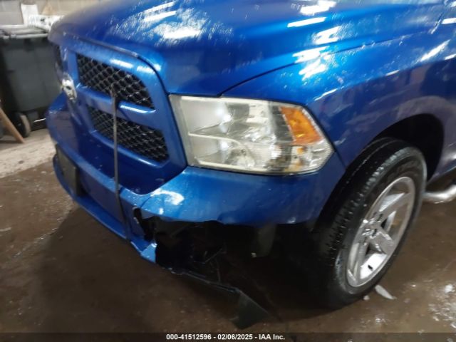 1C6RR7KG4HS507765 RAM 1500 Express  4x4 5'7 Box