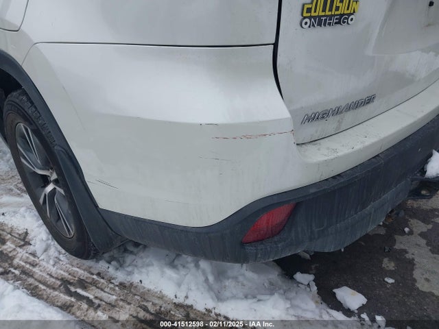 5TDBZRFH3HS456714 Toyota Highlander Le
