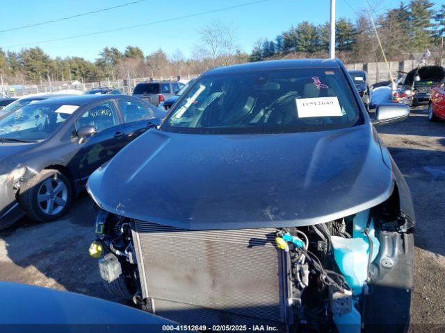 3GNAXUEV4ML380049 Chevrolet Equinox Awd Lt