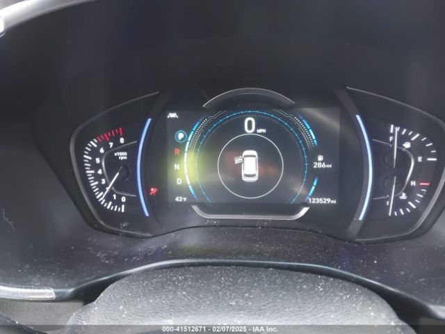 5NMS5CAD1KH001013 Hyundai Santa Fe Ultimate