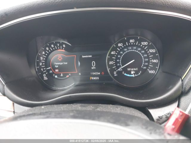 5LMCJ2C99KUL52725 Lincoln MKC SELECT