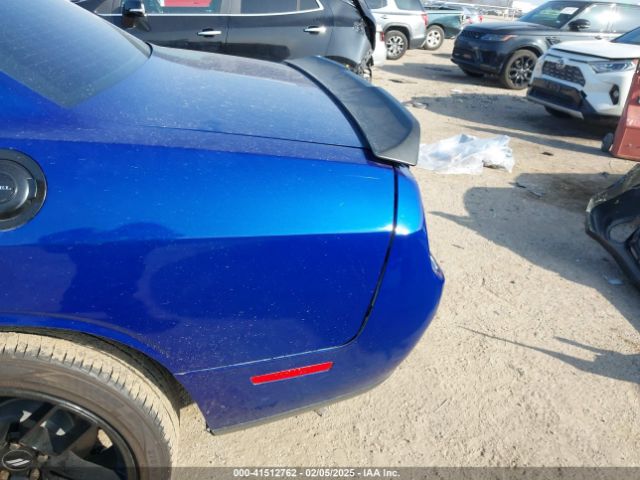 2C3CDZAG5KH668803 Dodge Challenger Sxt