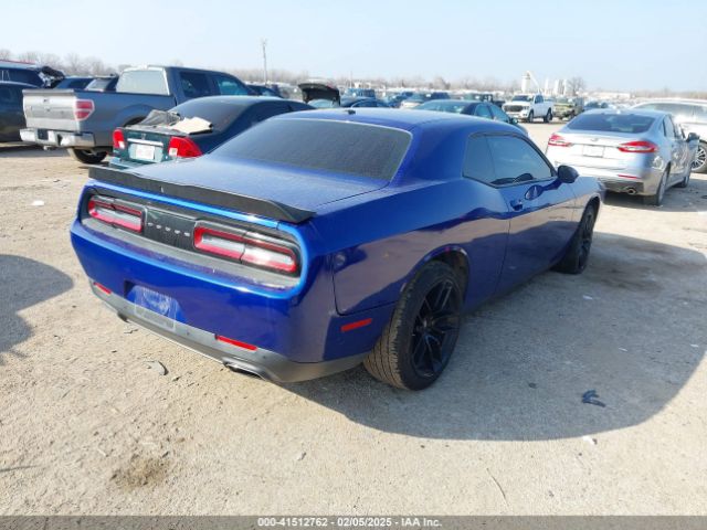 2C3CDZAG5KH668803 Dodge Challenger Sxt