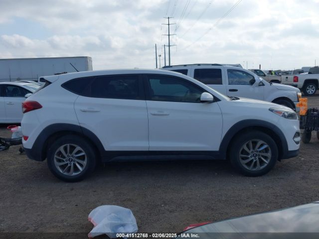KM8J23A42JU684346 Hyundai TUCSON SE