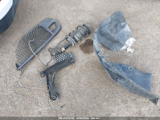 KM8J23A42JU684346 Hyundai TUCSON SE