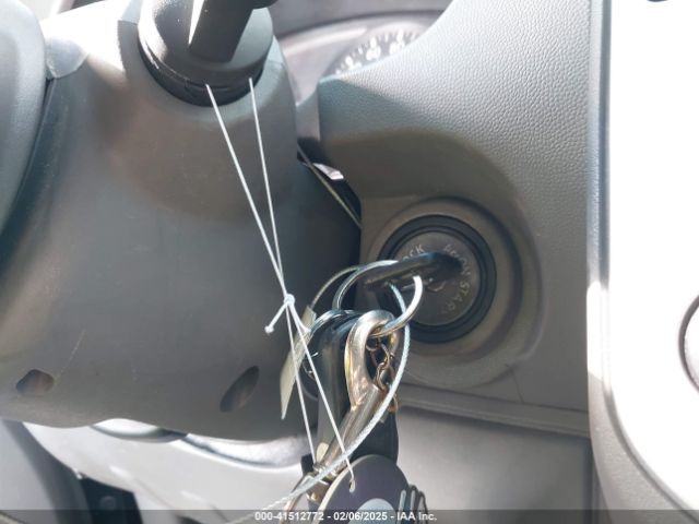 1N6AD0ER7EN770221 Nissan Frontier Sv