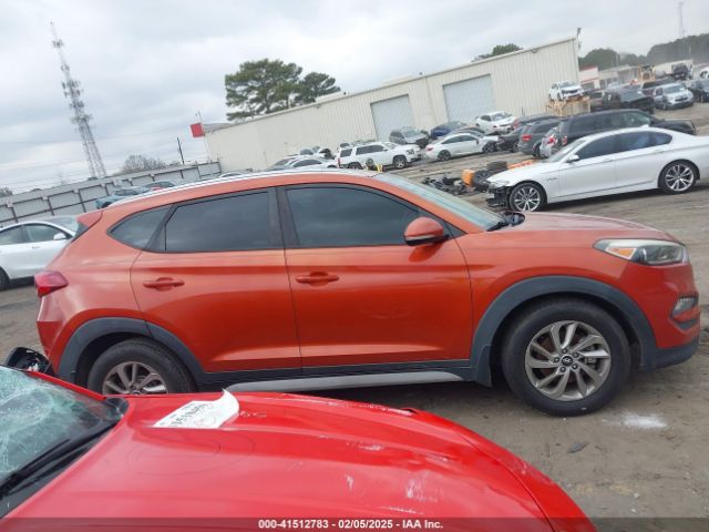 KM8J33A47HU421163 Hyundai Tucson Se Plus
