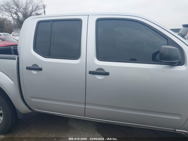 1N6AD0ER1HN749451 Nissan Frontier Sv