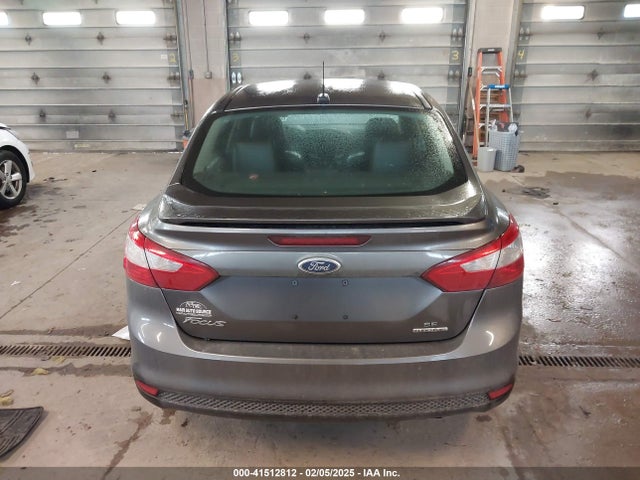Ford FOCUS SE 2014 1FADP3F29EL128319 Image 16