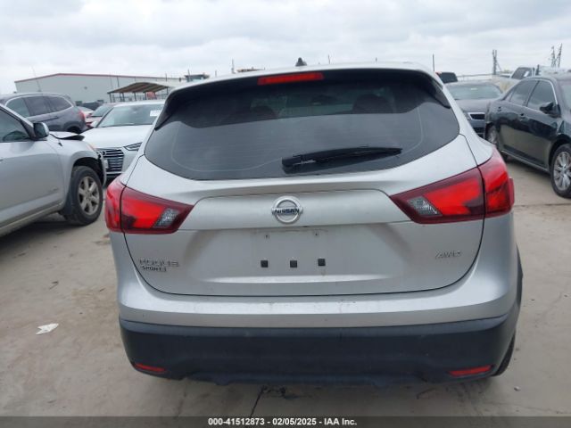 JN1BJ1CR1KW338807 Nissan Rogue Sport S