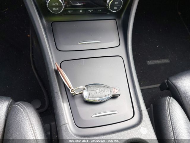 WDCTG4EB6GJ203502 Mercedes-Benz GLA 250