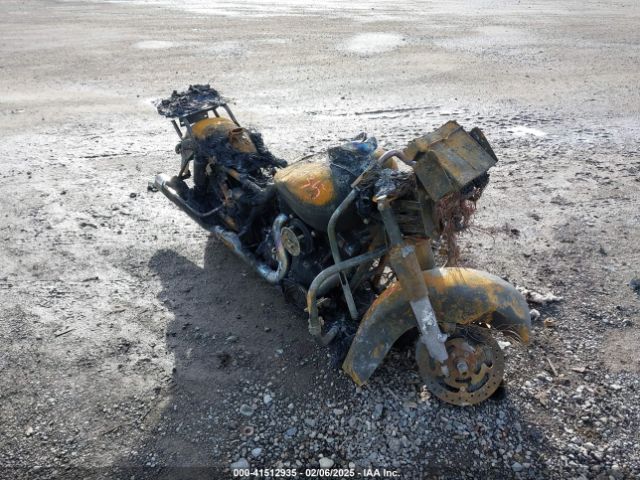 2013 HARLEY-DAVIDSON FLTRU 1HD1KGM16DB663656