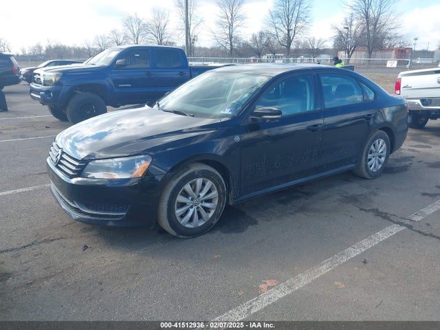 Volkswagen Passat 1.8t Wolfsburg Edition 2015 1VWAT7A30FC043965 Image 2