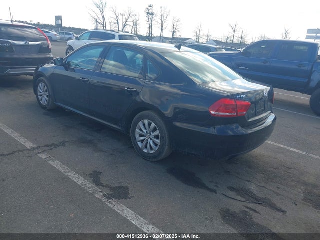 Volkswagen Passat 1.8t Wolfsburg Edition 2015 1VWAT7A30FC043965 Image 3