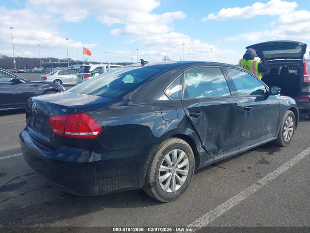 Volkswagen Passat 1.8t Wolfsburg Edition 2015 1VWAT7A30FC043965 Image 6