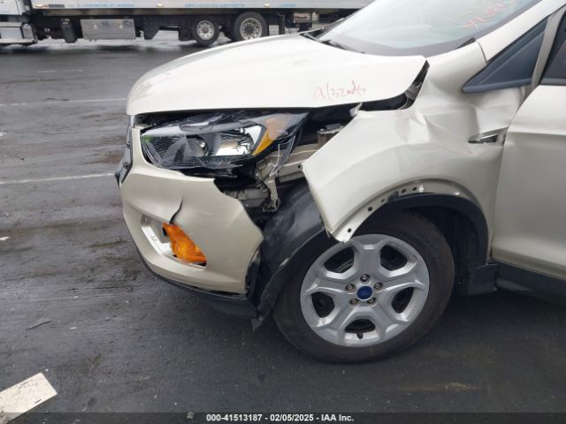 1FMCU0F71JUA72224 Ford ESCAPE S
