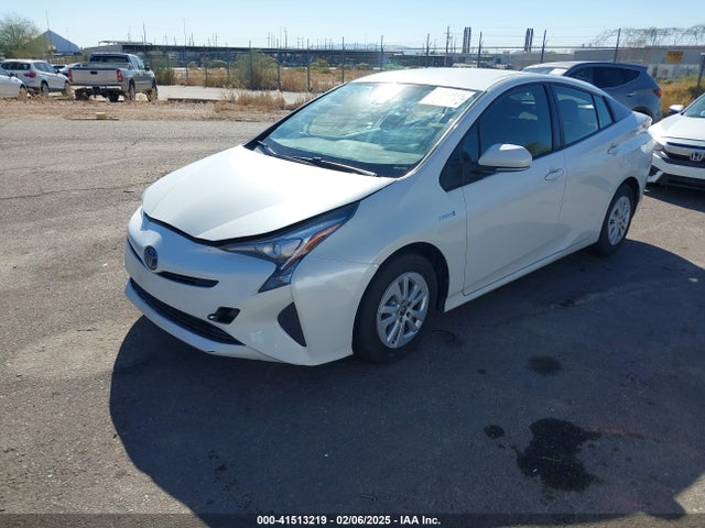 Toyota Prius Two 2017 JTDKBRFU6H3028459 Image 2