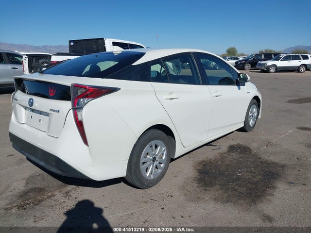 Toyota Prius Two 2017 JTDKBRFU6H3028459 Image 4