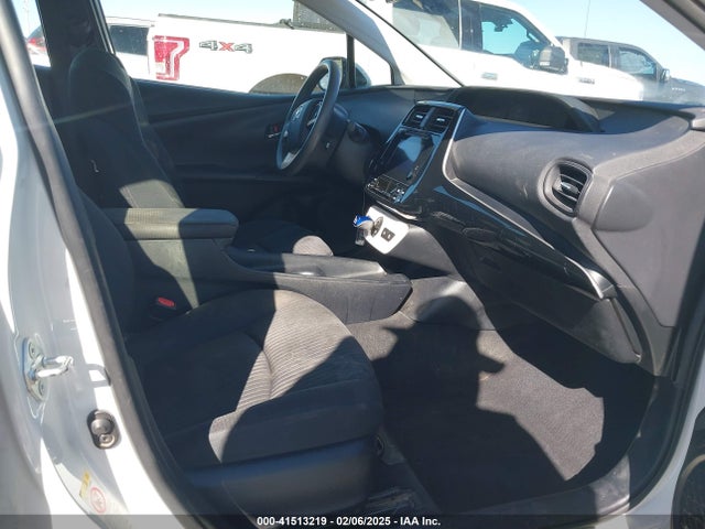 Toyota Prius Two 2017 JTDKBRFU6H3028459 Image 5