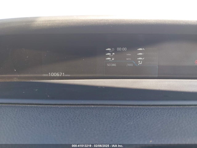 Toyota Prius Two 2017 JTDKBRFU6H3028459 Image 7
