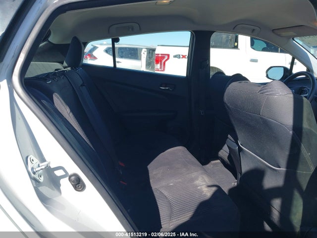 Toyota Prius Two 2017 JTDKBRFU6H3028459 Image 8