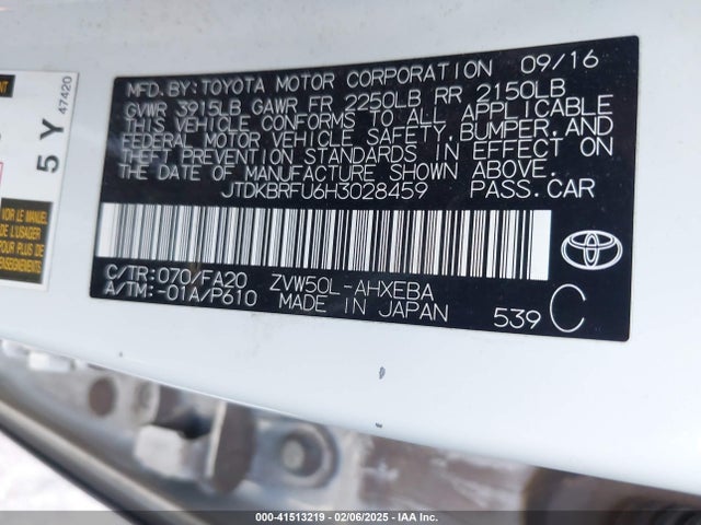 Toyota Prius Two 2017 JTDKBRFU6H3028459 Image 9