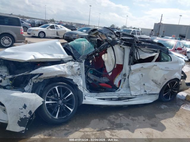 4T1B61HK4KU256524 Toyota a25a-fks