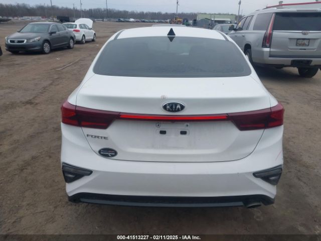 3KPF24AD2LE226520 KIA Forte Lxs