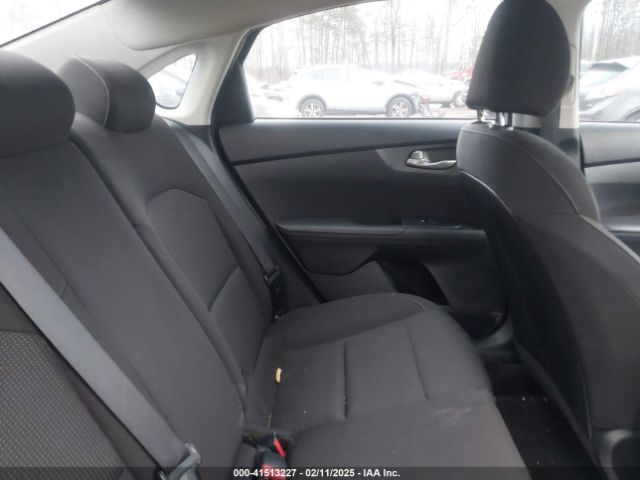 3KPF24AD2LE226520 KIA Forte Lxs