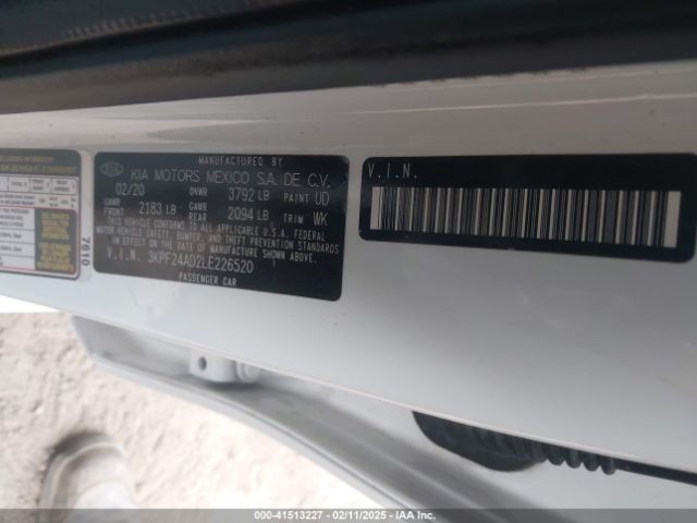 3KPF24AD2LE226520 KIA Forte Lxs