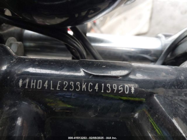 2019 HARLEY-DAVIDSON XL883 1HD4LE233KC413950 Photo 9