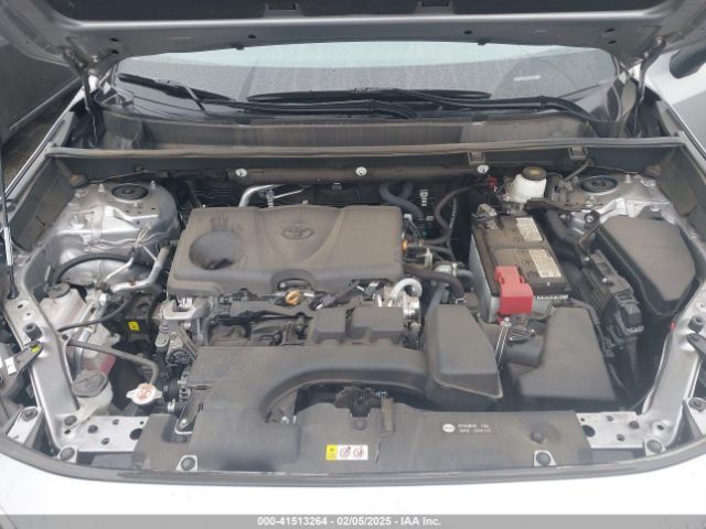 2T3W1RFV9NC186124 Toyota Rav4 Xle